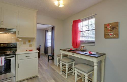 Pet-Friendly Slocomb Vacation Rental with Sunroom! - Foto 12