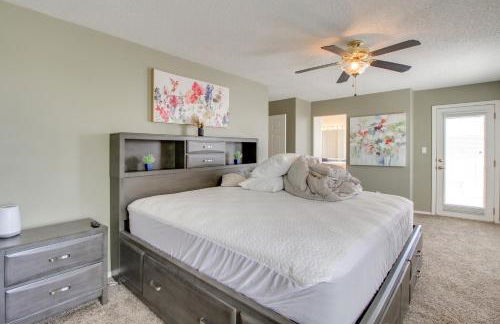 Explore ABQ and Rancho Rio Family Home with Patios! - Foto 11