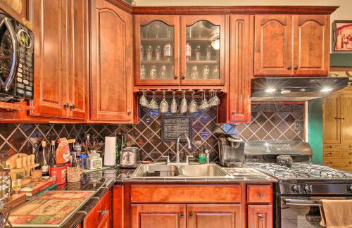 San Antonio Rental w/ Courtyard: Walk to Riverwalk - Foto 8