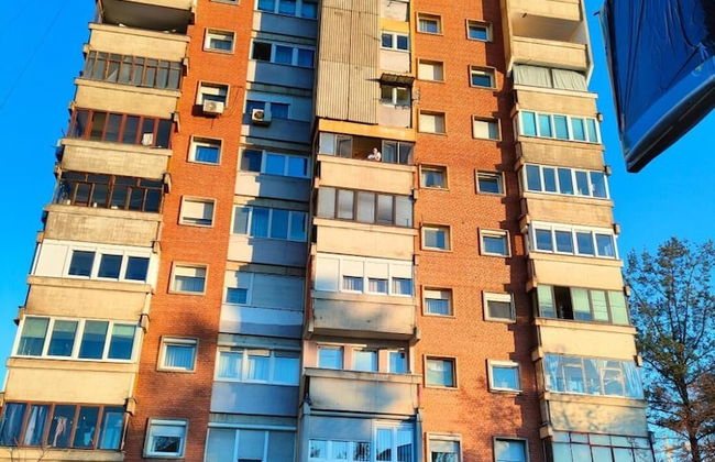 Charming Studio Apartment in Novi Pazar With City & Mountain Views - Foto 22