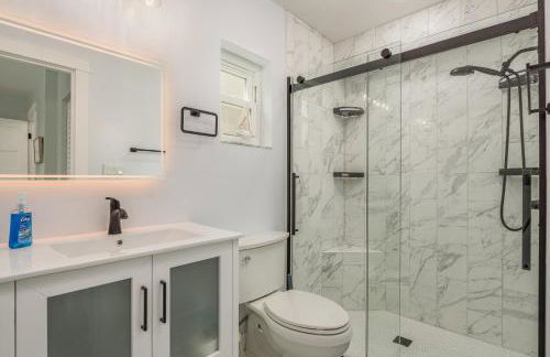 Luxury Family Beach Escape with Heated Pool and Putting Green - Foto 18