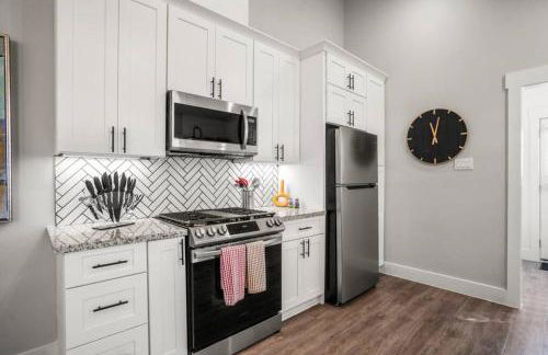 Pythagoras Place at East End Revitalized - Foto 10