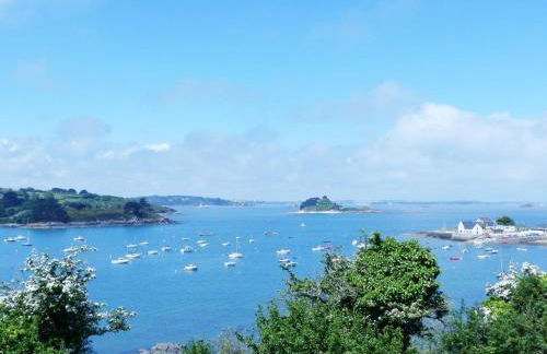 Charming Breton Holiday Home Right by the sea - Photo 74