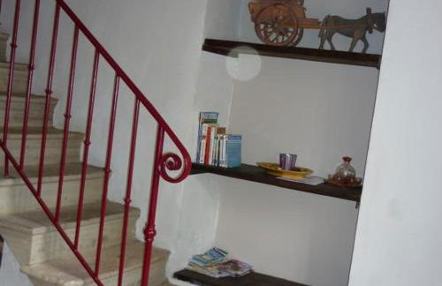 Gîte paisible à Ébreuil avec jardin, animaux acceptés - FR-1-489-19 - Foto 7