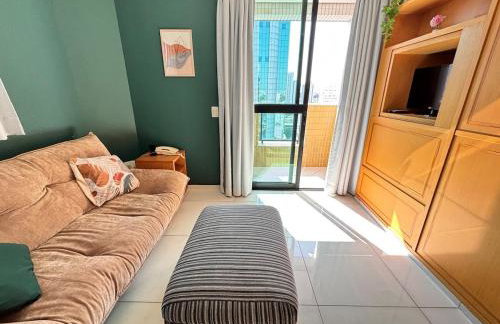 Flat ótima localização com vaga - Foto 18