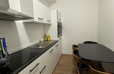 2Schlafenzimmer 5Betten Montuerwhonung - Foto 11