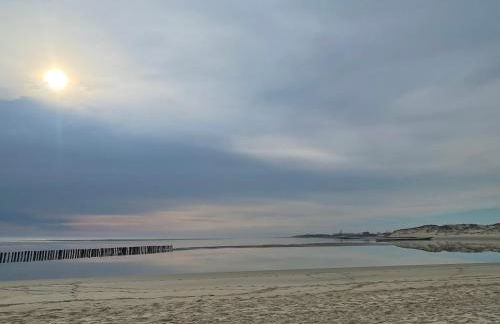 FACE MER PIEDS DANS L'EAU DUPLEX 4 Chambres 155 M2 8-12 personnes - Photo 3