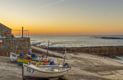 Little Adanac - Photo 31