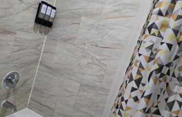 Cozy 3-Bedroom Apartment in Newark near NYC - Foto 60