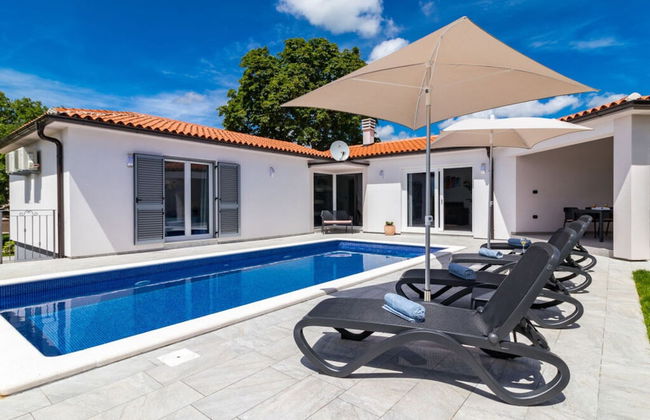 Villa Nana Comfortable Holiday Residence - Photo 1