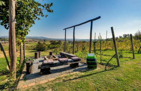 2 Bedroom Nice Home In Gornji Daruvar - Foto 8