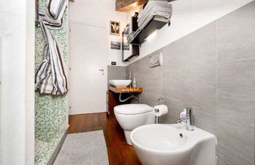 STAGABIN La Mansarda Panoramica Un Rifugio di Eleganza e Tranquillità - Foto 14