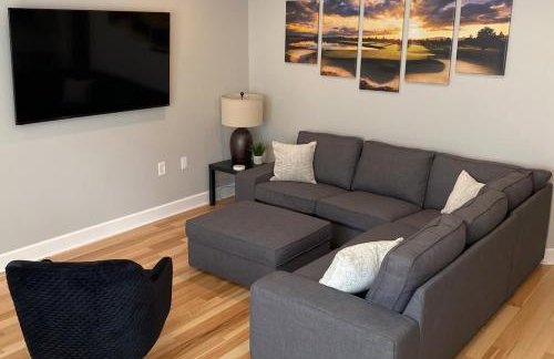 3BR Downtown with Private Garage-Walk to Mass Ave-Family Friendly - Foto 30