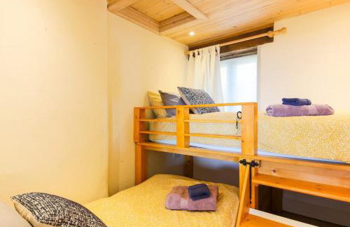 Stunning Old Carthouse with seaview - Photo 28