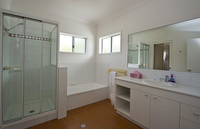 Beachcomber Unit 2 - Photo 11