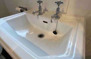 Lovely house & driveway parking - Foto 10