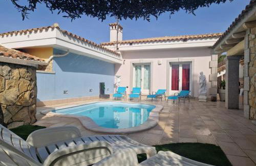 Casa Sinzias con piscina 9 posti letto - Foto 3