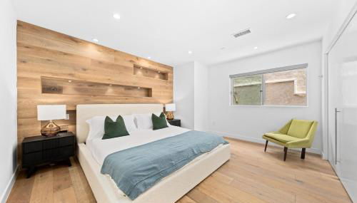 The Diamond Dune - Upscale 3 Level 4BR Terrace Santa Monica - Foto 4, furniture, wardrobe