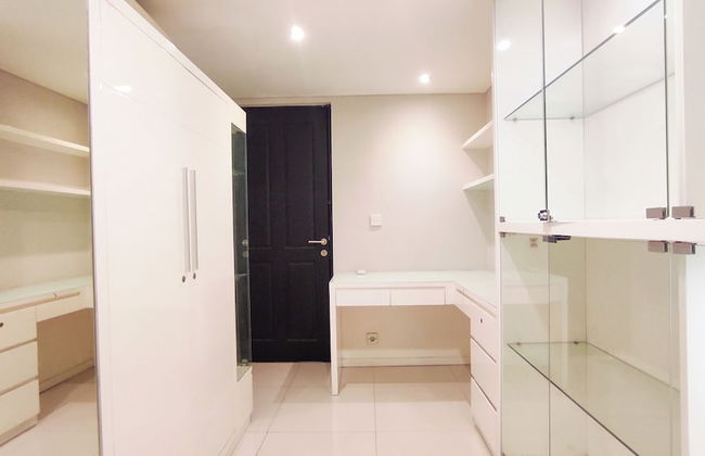 Premium and Restful 3BR in City Center at Kondominium Regensi Apartment - Foto 2