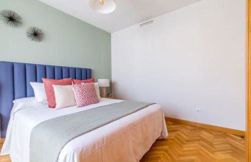 Apartamento con parking y piscina - Foto 14