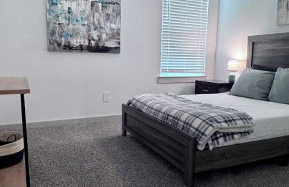 Newly built home Spacious & Comfortable 4BR 2BA - Photo 6