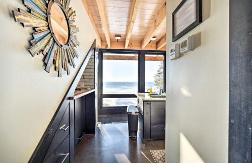 Waterfront Lake Superior Cabin Fire Pit and More! - Foto 11