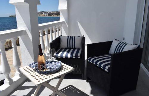 Rise & Shine Beachfront La Cala - Photo 1