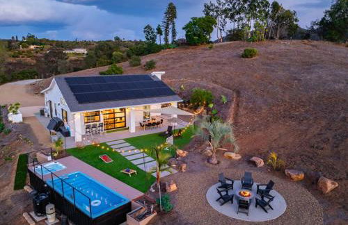 Vista Oasis with Spa, Pool, & Views - Foto 1