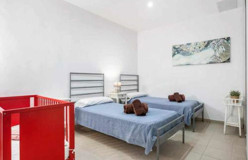 LUJOSA VILLA PISCINA 25 METROS SUIT 60m2 SPA SAUNA - Foto 33