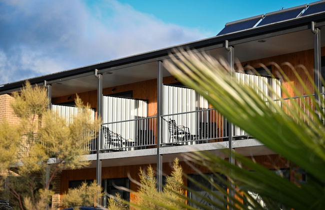 Mansfield Apartments - Photo 1