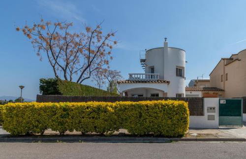 Casa con Piscina, A/A, Wifi, Barbacoa, a 200 m de la Playa - ES-89-75 - Foto 4