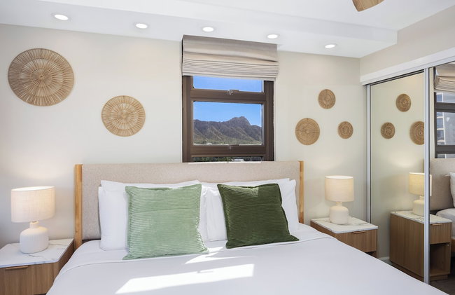 Mountain View Condo with King or Queen Bed and Parking - Photo 45