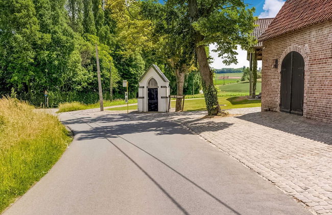 Modern Holiday Home in Avelgem with Sauna & Hot Tub - Foto 30