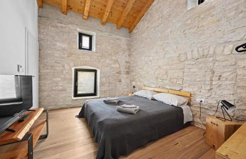 Casa 42 pet friendly for 9 people in Central Istria with salt - water pool - Foto 38