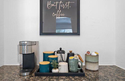 The Pines I Sleeps 12 I Private Pool I Patio & BBQ - Foto 18