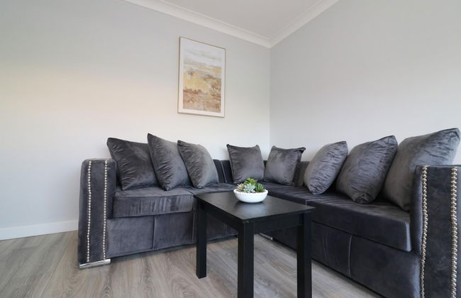 Sunnyside House - Holytown - Photo 36