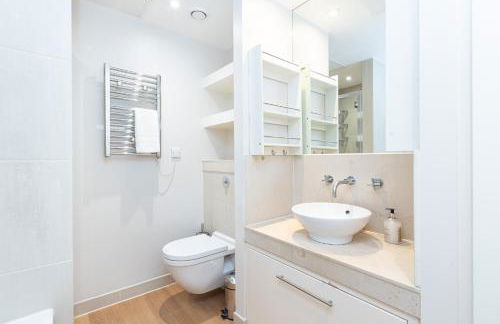 Chic, Contemporary 3BR Flat in Prime Canary Wharf - Foto 29