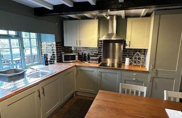 The Cottage Harmby - Photo 10