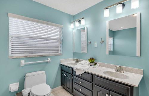 Castle, pvt pool, hot tub, beach, mini-golf, dock, fishing, ping pong - Foto 29