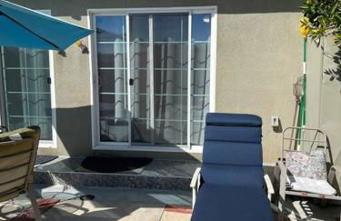 Vacation Rental w Pool &Garden 6 Guests near CSUN - Foto 32