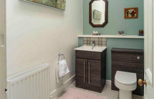 Spacious city centre apartment full of character - Foto 9