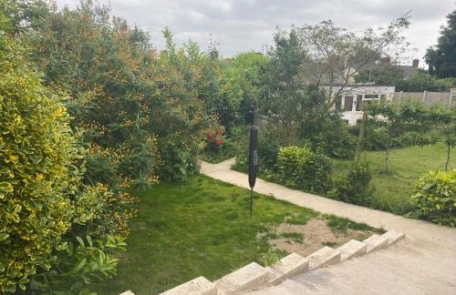 Detached Romantic Studio. - Foto 4