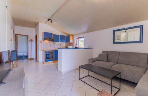 Holiday House Iris with Private Pool - Foto 33