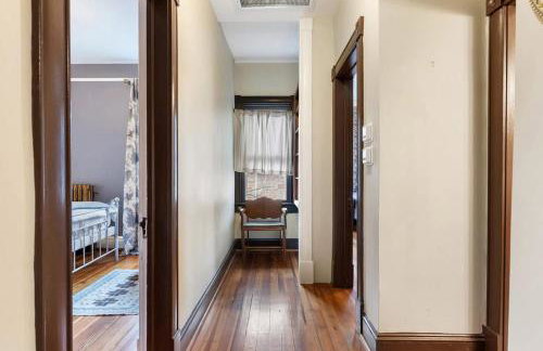 Historic Queen Anne Family Home w Modern Comforts - Foto 28