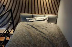 The hills at river - Foto 19