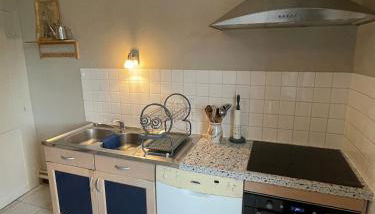 La petite gare de Saint Georges de la rivière - Photo 4, stove