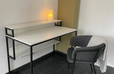 TruRetreats Design Loft für 8 Personen I Riesige Küche I eCharger I 65z SmartTV I 150qm - Foto 13