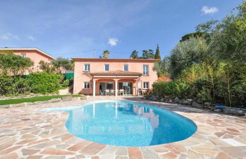 Pet Friendly Home In Cavalaire-Sur-Mer - Foto 1