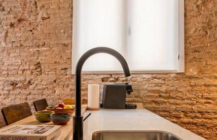 Modern 1 Bedroom Apt in Historic Center • Ground F - Foto 20