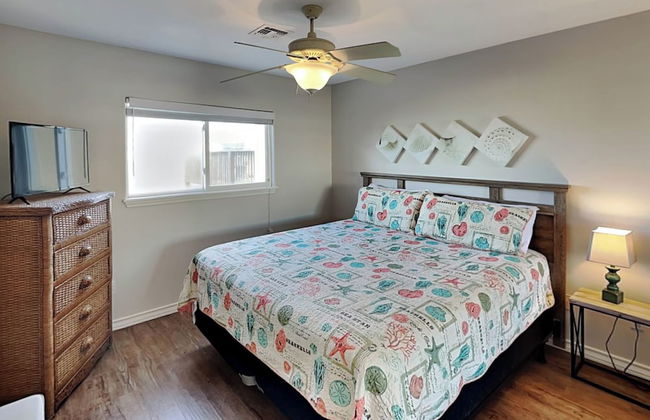 Sol Searcher by Silver Sands Vacation Rentals - Photo 2